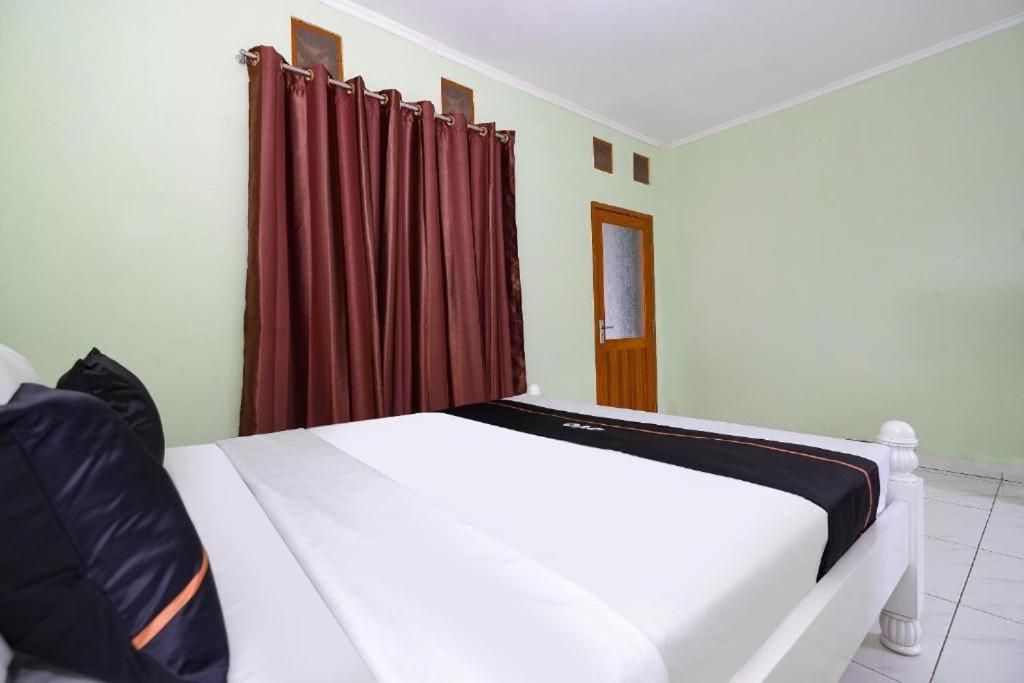 Guest House Gethsemane Салатига Экстерьер фото