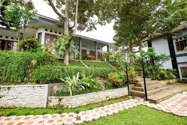 Guest House Gethsemane Салатига Экстерьер фото